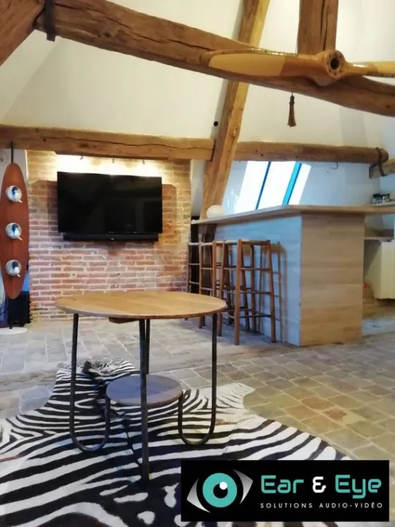 Equipement en audiovidéo d'un appartement à Paris, Lyon, Ear and Eye