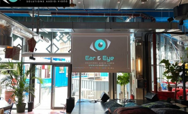 Intégration d'un vidéoprojecteur et écran de projection pour un restaurant à Lyon, Lyon, Ear and Eye