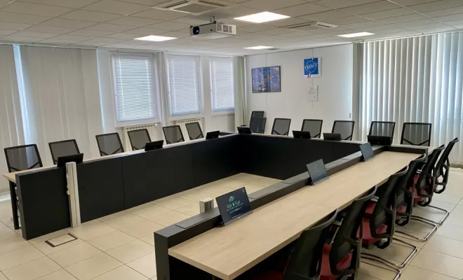 Équipement d’une salle de direction avec une solution de visioconférence à Annonay, Lyon, Ear and Eye